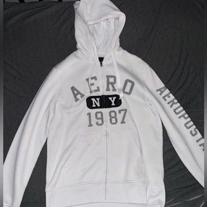 Zip Up. White. Men’s size M. Aéropostale